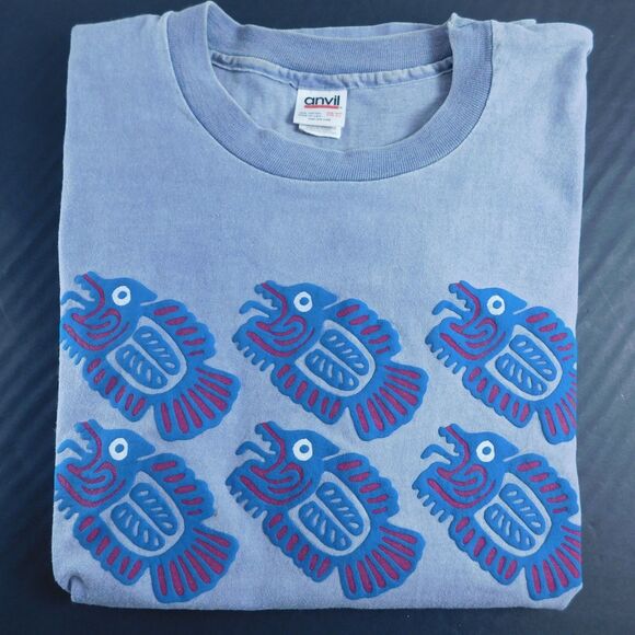 Vintage Anvil T-Shirt Blue Totem Fish 2-Side Graphic Tee L/XL? Single-Stitch USA - Picture 16 of 16